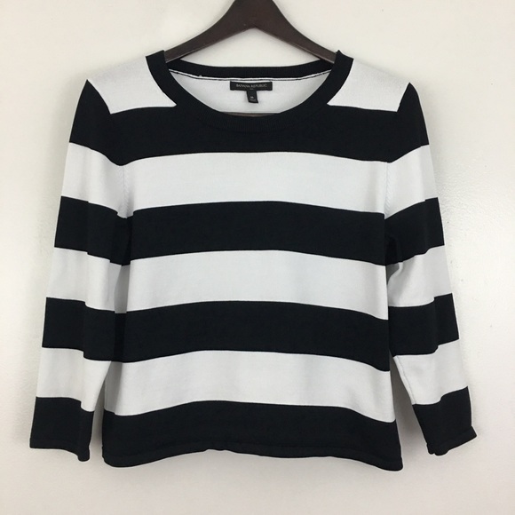Banana Republic Sweaters - Banana Republic Striped Cropped Pullover Sweater